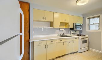 7114 GREENWOOD Ave, Baltimore, MD 21206