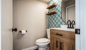 713 Fern St, Escondido, CA 92027