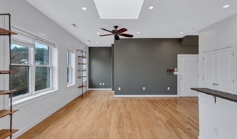 1240 4TH St NW 300, Washington, DC 20001