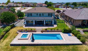 2112 Westridge Rd, Carlsbad, NM 88220