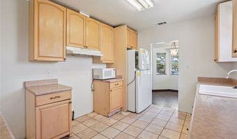 10018 San Vincente Ave, South Gate, CA 90280