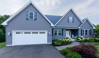 11 Kendall Ct, Charlestown, RI 02813