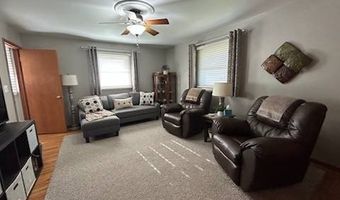 221 1st E St, Bottineau, ND 58318