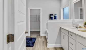 23478 Churchhill Ln, Athens, AL 35613