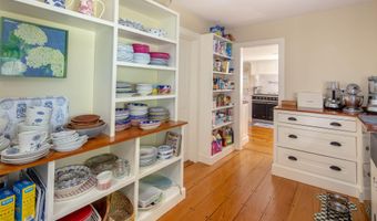 3625 Main St, Barnstable, MA 02630