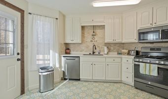 1663 Old Nelson Rd, Ball Ground, GA 30107