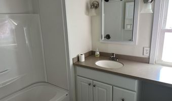 9 Arlington St, Berlin, NH 03570