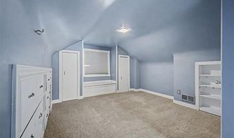 9952 Park Ave, Allen Park, MI 48101