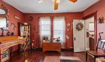 328 W Hollis St, Nashua, NH 03060