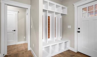 369 Huntinghouse Rd, Glocester, RI 02857