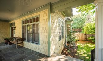 7505 MARBURY Rd, Bethesda, MD 20817