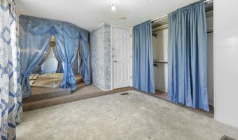 1749 Carolina St, Alford, FL 32420