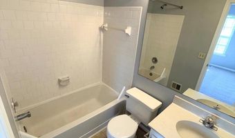6520 MEDINAH Ln, Alexandria, VA 22312