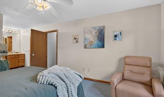 507 Greenwich Dr, Albany, NY 12203