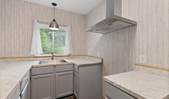 830 College Ave, Adrian, MI 49221