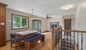 441 Walnut Ln, Apple Valley, MN 55124