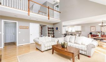 83 Fox Holw 83, Avon, CT 06001