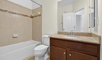 24620 BYRNE MEADOW Sq 300, Aldie, VA 20105