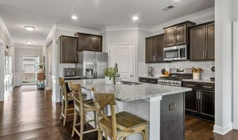 938 Deepwood Ct, Boiling Springs, SC 29316