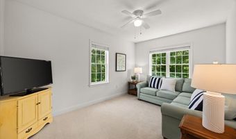 9 Blue Meadow Ct 9, Bourne, MA 02532
