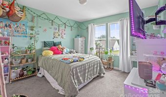 712 Coventry Dr, Albemarle, NC 28001