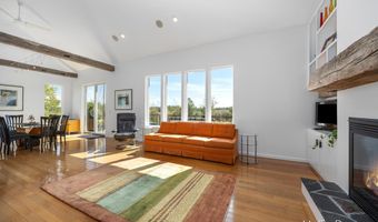 12250 Knoper Ct, Allendale, MI 49401