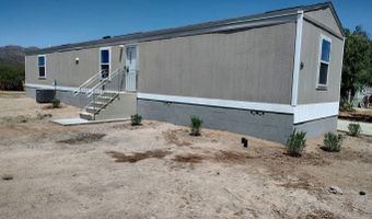 19500 E Gregory St 34, Black Canyon City, AZ 85324