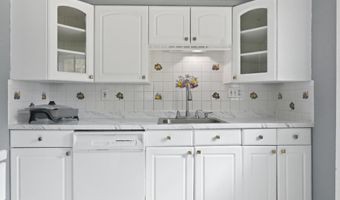 3805 OLIVER Ave, Annandale, VA 22003