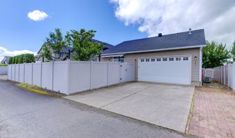 705 NW 25TH Ave, Battle Ground, WA 98604