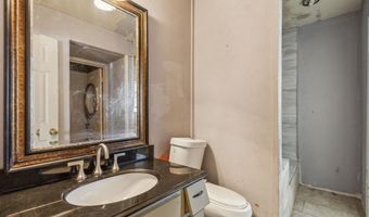 803 Lakewood Dr, Alvarado, TX 76009