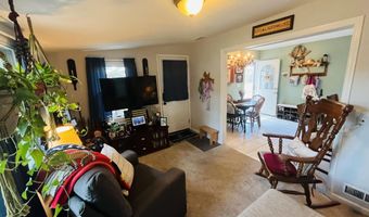 204 2nd St, Barnegat, NJ 08005