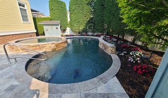 128 30th St, Avalon, NJ 08202