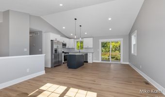 10613 68th Ave, Allendale, MI 49401