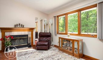 9057 Vergennes St SE, Ada, MI 49301