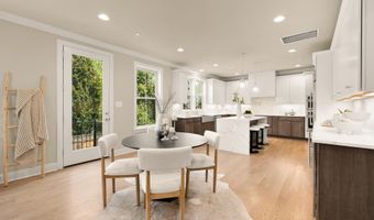 8613 MELWOOD Rd, Bethesda, MD 20817