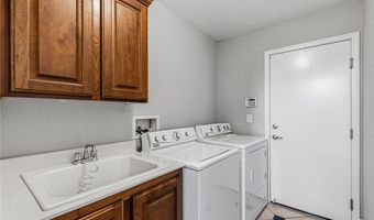 11489 Belmont Lake Dr 102, Las Vegas, NV 89135