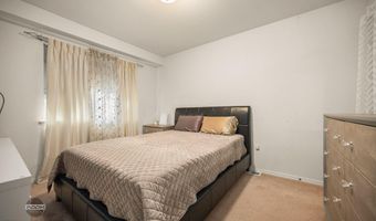 1532 Moss Creek Ave, Anchorage, AK 99507