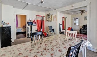 174-176 N Champlain St, Burlington, VT 05401