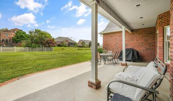 963 Southwick Dr, Alcoa, TN 37701