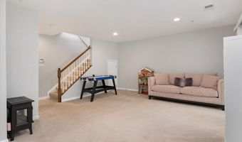 816 NANCY LYNN Ln, Arnold, MD 21012