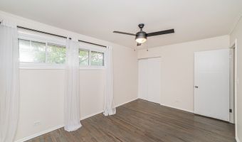 1417 N Wilke Rd, Arlington Heights, IL 60004