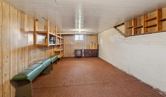 W6102 MANITOWOC Road, Appleton, WI 54915