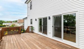 243 Simmonsville Ave, Johnston, RI 02919