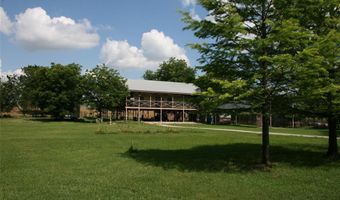 430 Rio Rd, Millsap, TX 76066