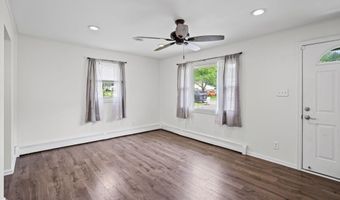 8 Mayhall St, Albany, NY 12205