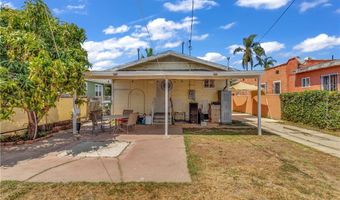 818 W 104th, Los Angeles, CA 90044
