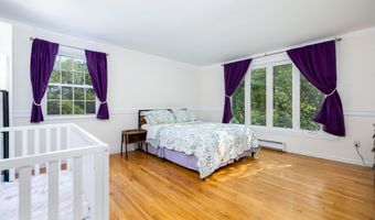 78 South Rd, Colchester, CT 06415