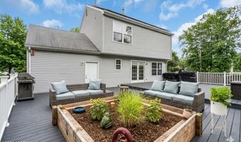 70 Sloop Creek Rd, Bayville, NJ 08721