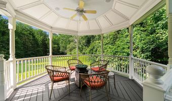 38 Rowell E Rd, Brentwood, NH 03833