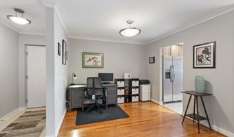 304- G HILLTOP Ln, Annapolis, MD 21403